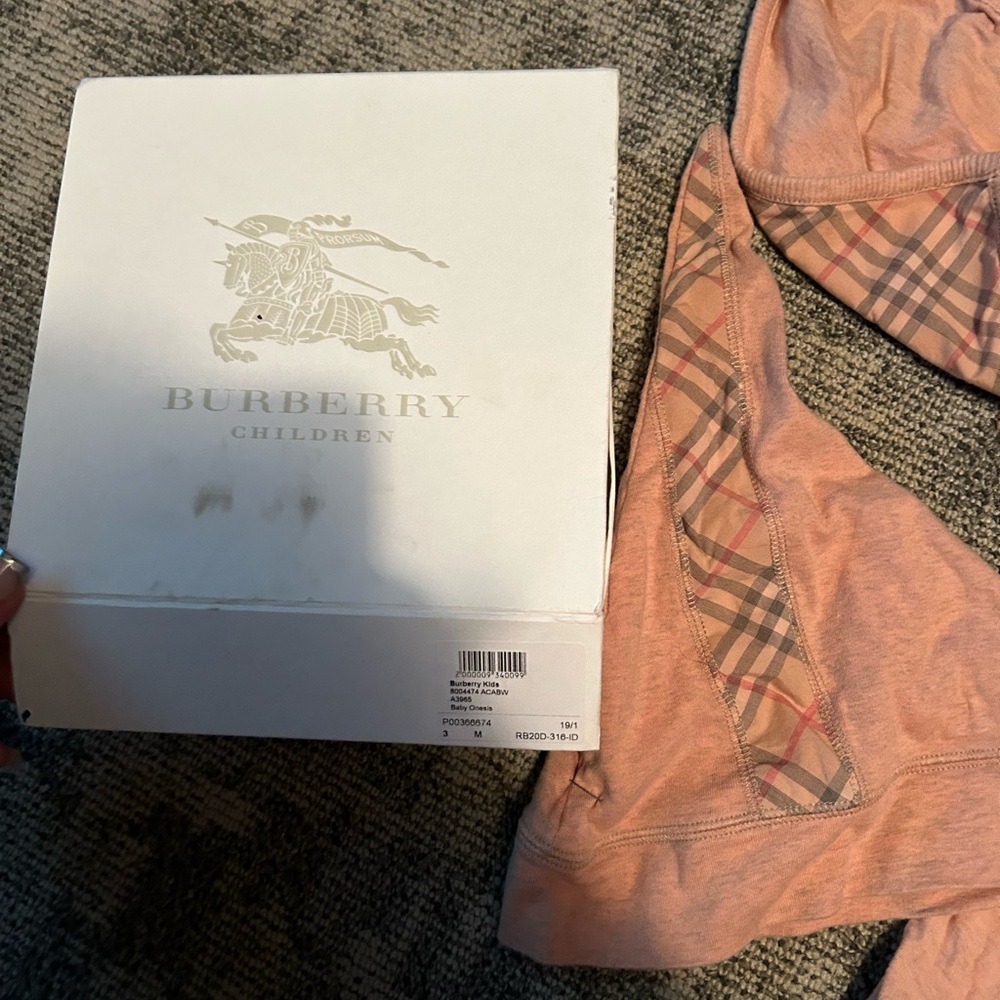 Burberry Children Peach Plaid Set